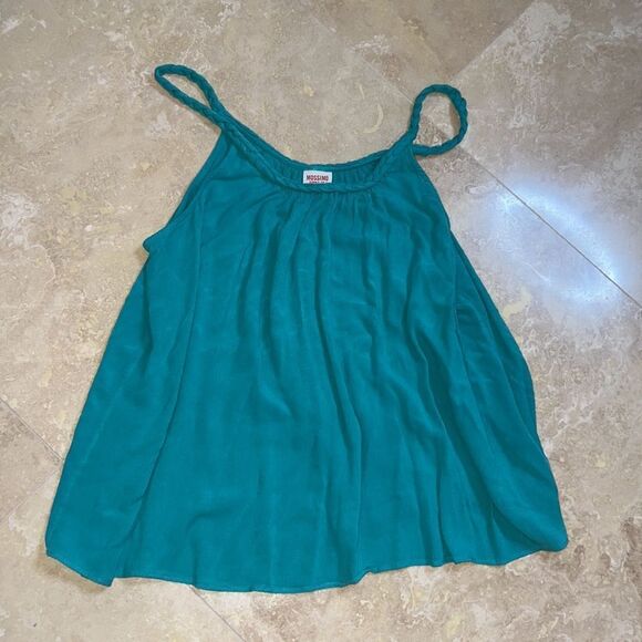 💕Cute top💕  - Picture 4 of 6